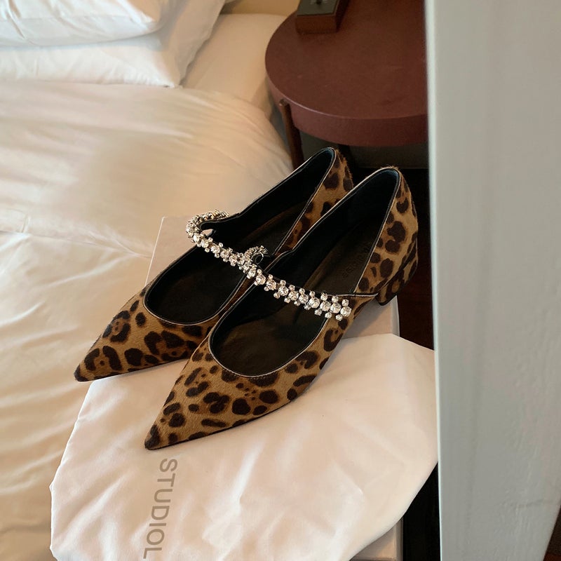 Grape Mom Pointed Toe Sparkling Diamond Strap Shoes – Leopard Print Thick Heel for Women - Image 1
